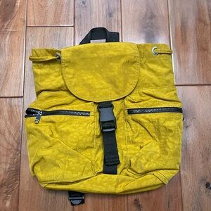 Baggu Nylon backpack EUC